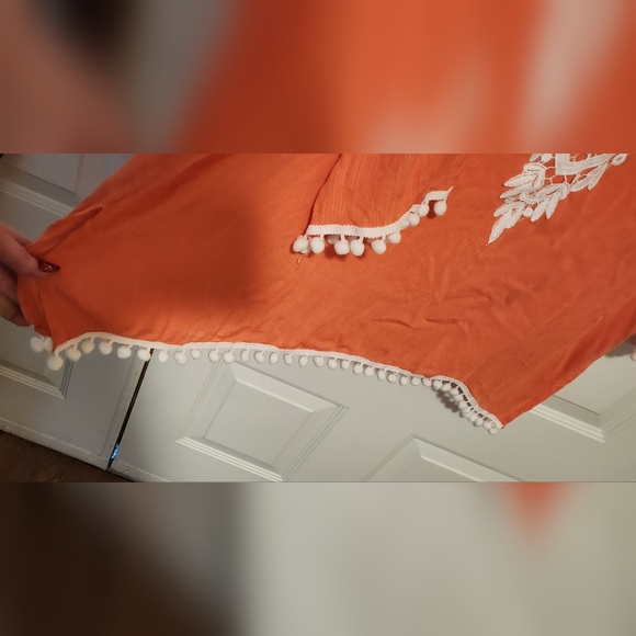 Suzanne Betro Women's 3/4 Bell Sleeve Tunic Size 1X Tangerine - Picture 5 of 7